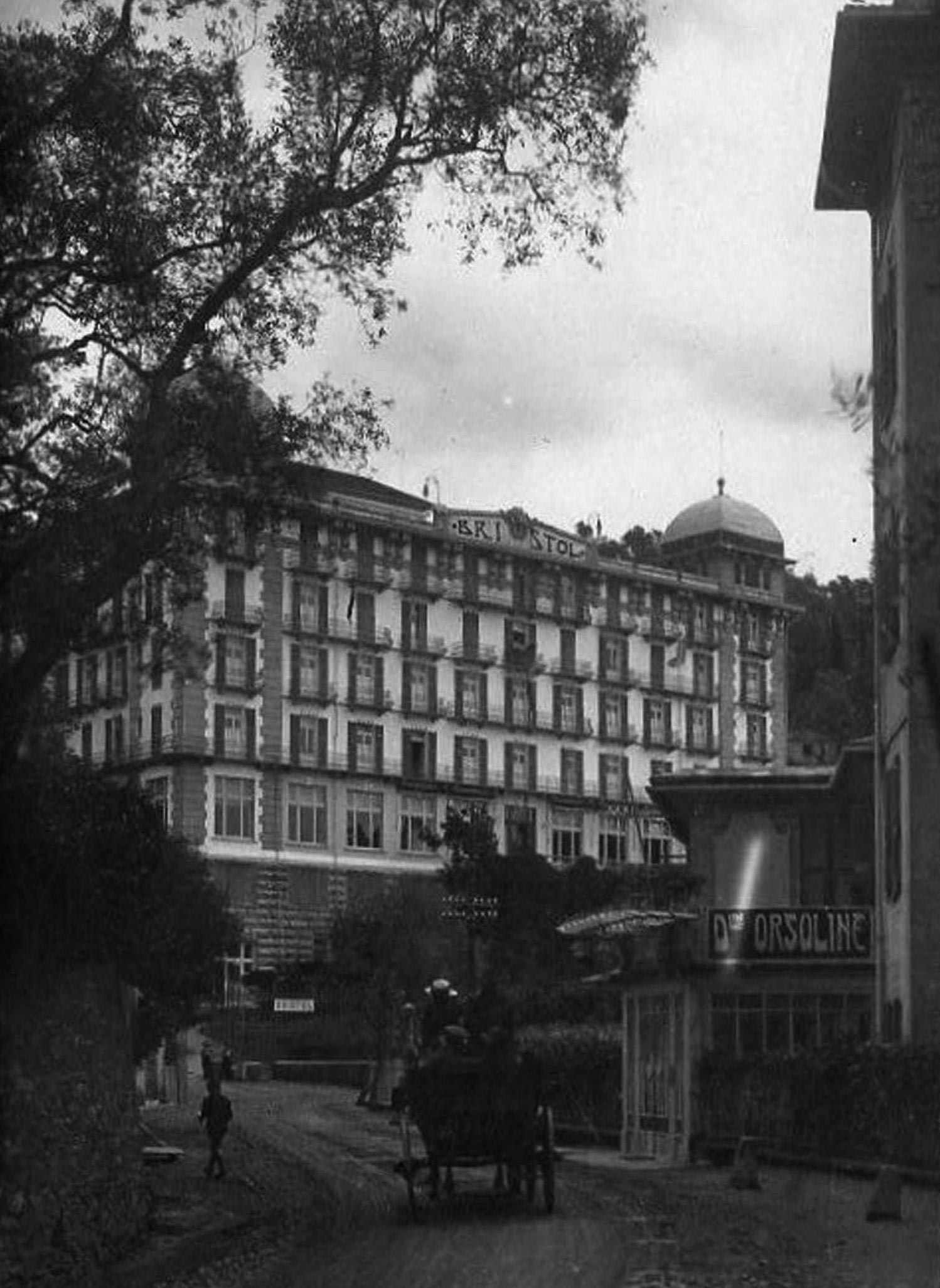 grand-hotel-bristol_luxury-hotel-rapallo_ghb-storica_or_2.jpg