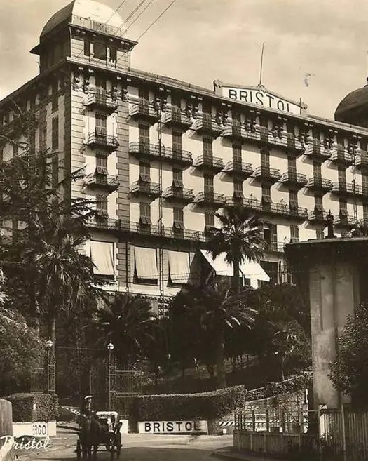 grand-hotel-bristol_luxury-hotel-rapallo_cartolina-bw-2_or_02.jpg